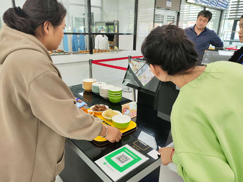 智慧食堂线上预选餐优化错峰就餐管理模式